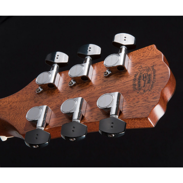 Washburn Heritage Series Dreadnought Cutaway Acoustic Electric Guitar